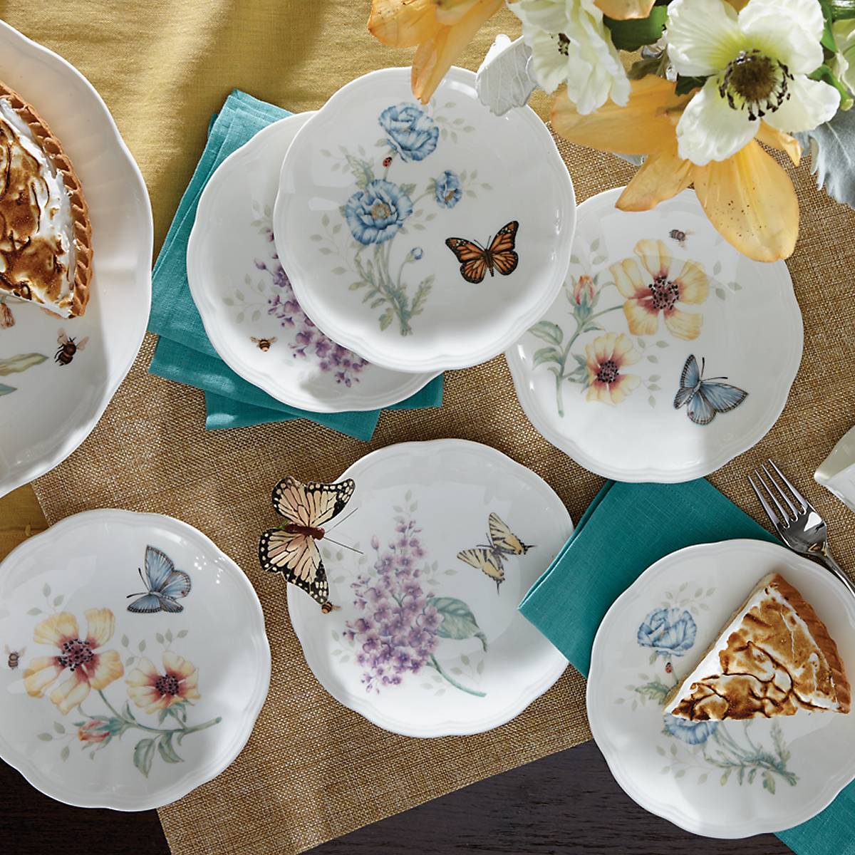 Green Floral Accent Decorative Plates, Set of 4 - Image 3