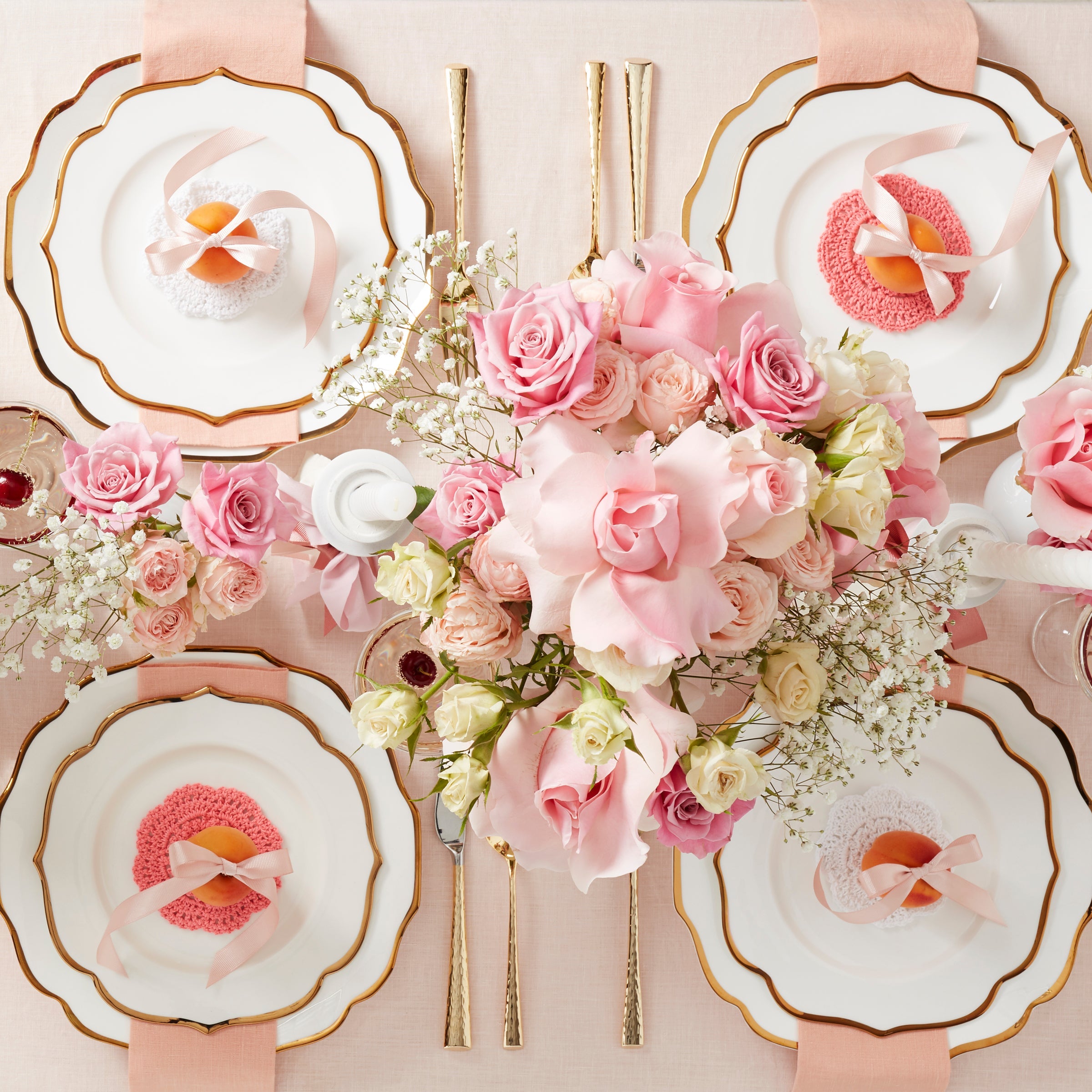 White Scalloped Dinner Plate with Gold Rim - Image 9