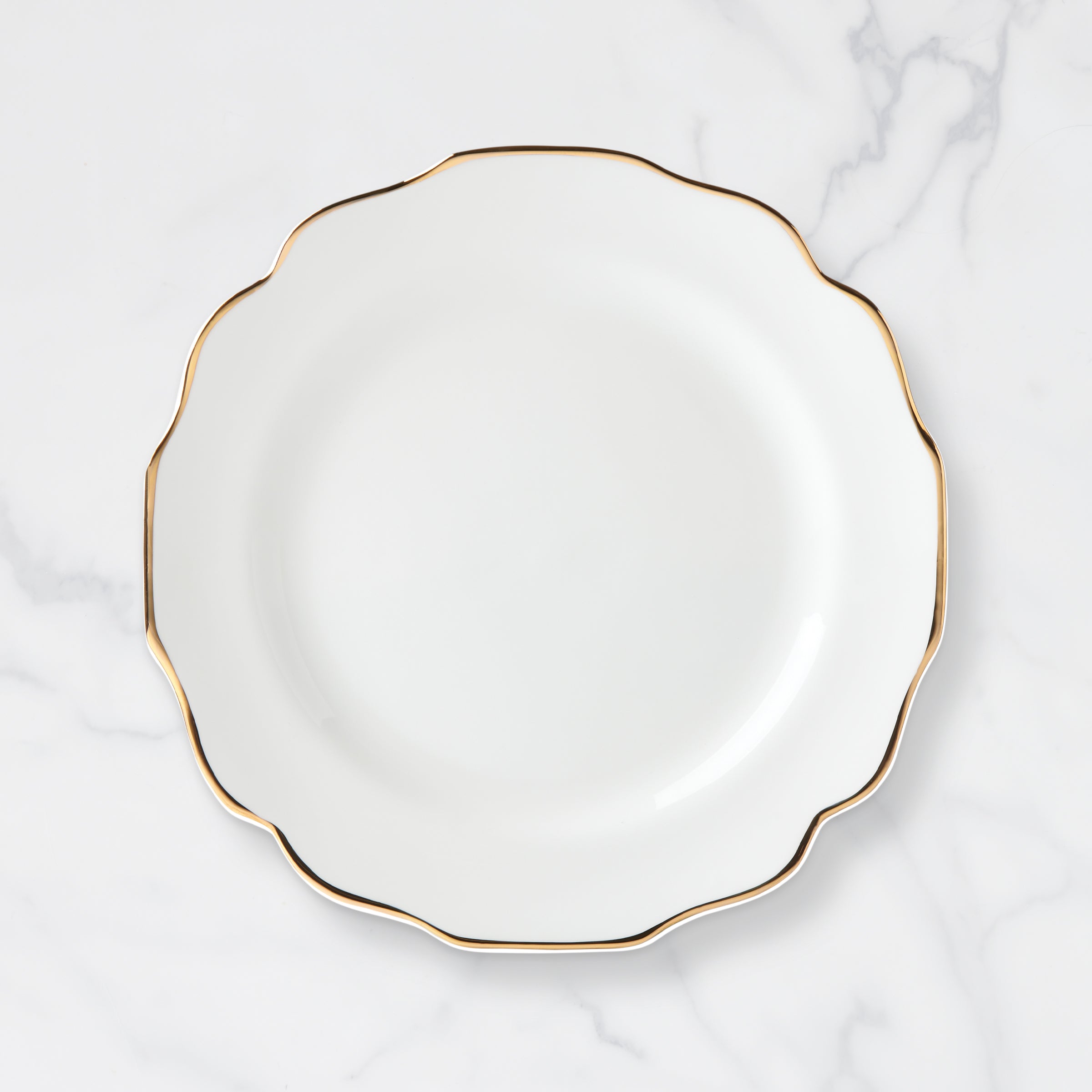 White Scalloped Dinner Plate with Gold Rim