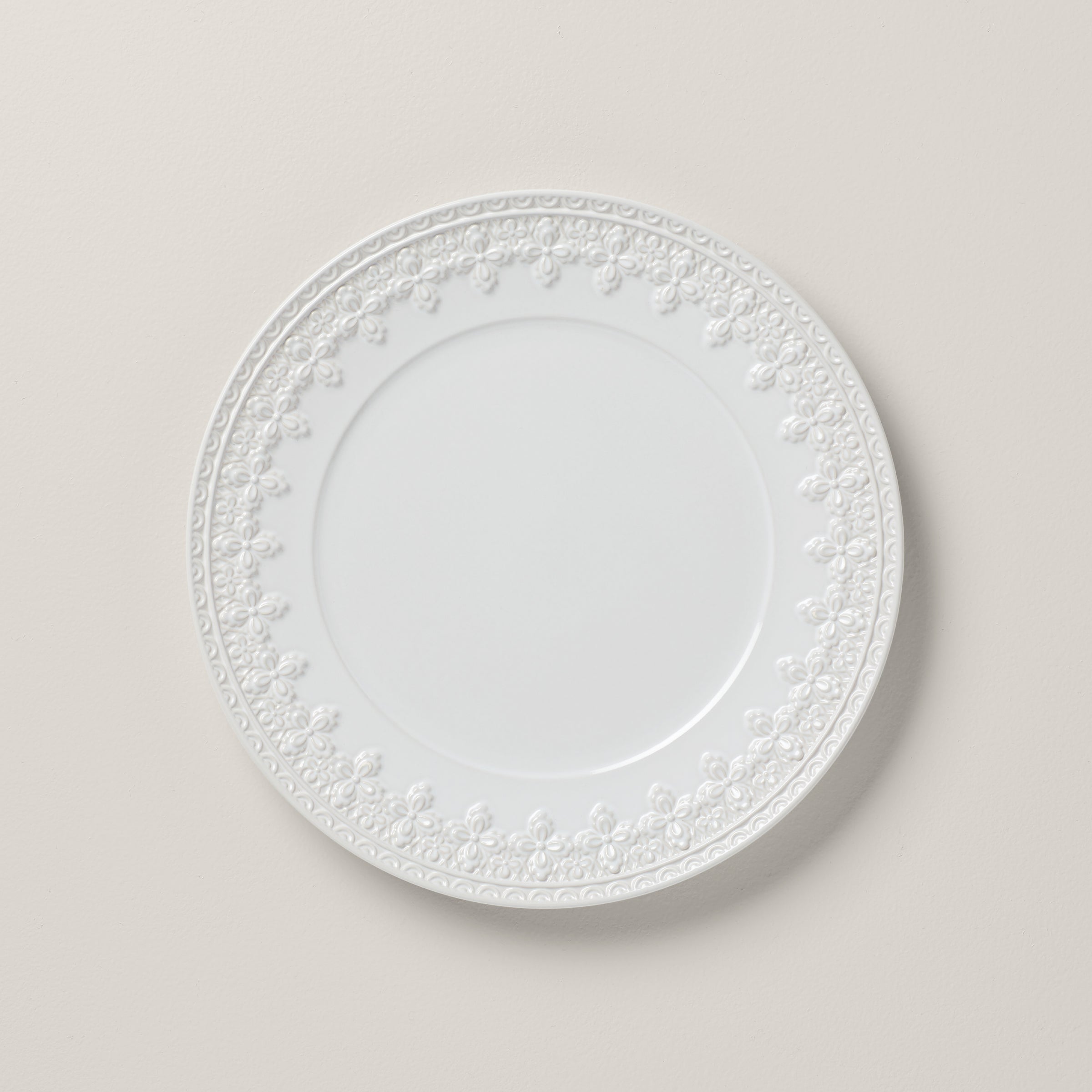White Quatrefoil Embossed Dinner Plate