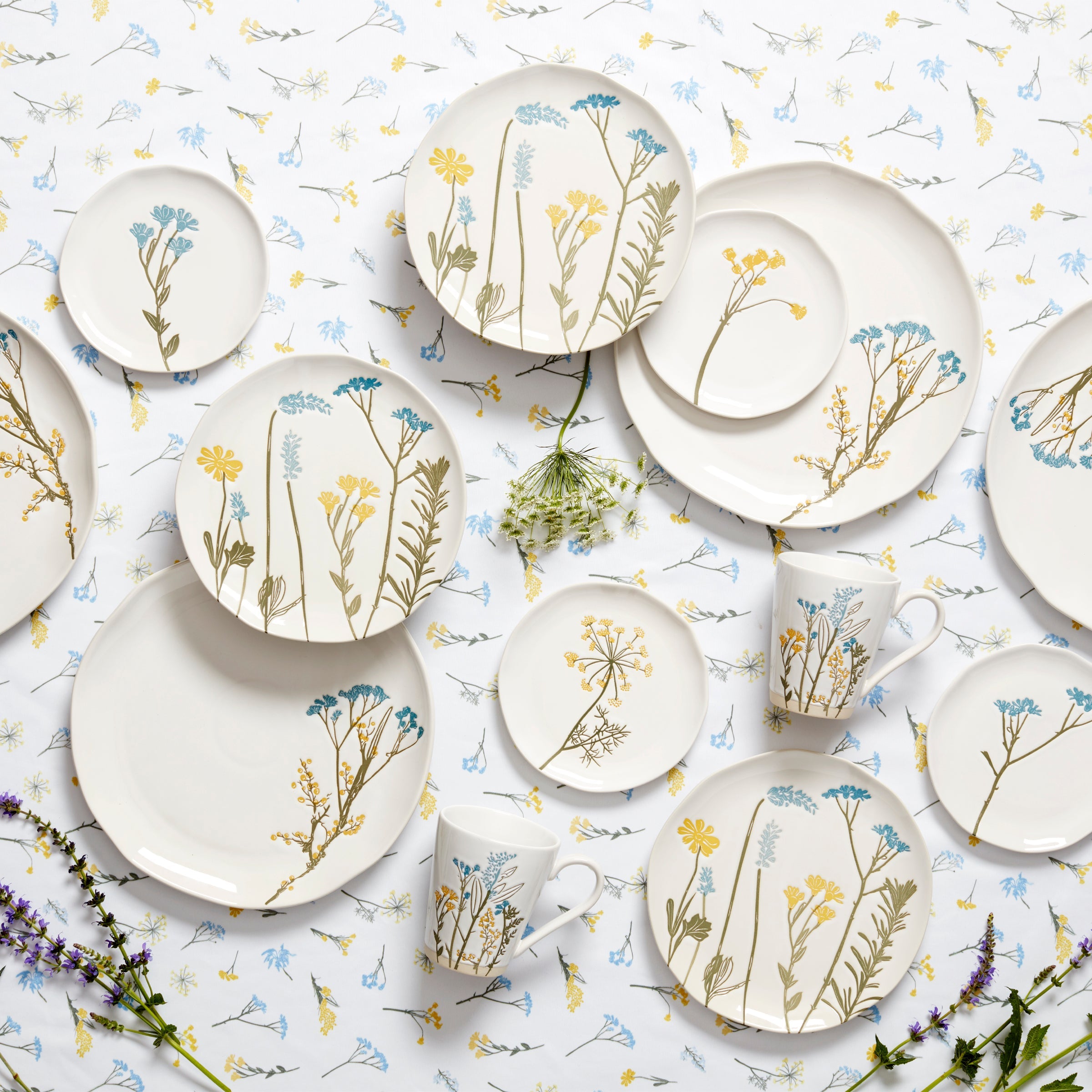 Square Floral Butterfly Accent Decorative Plates, Set of 4 - Image 5