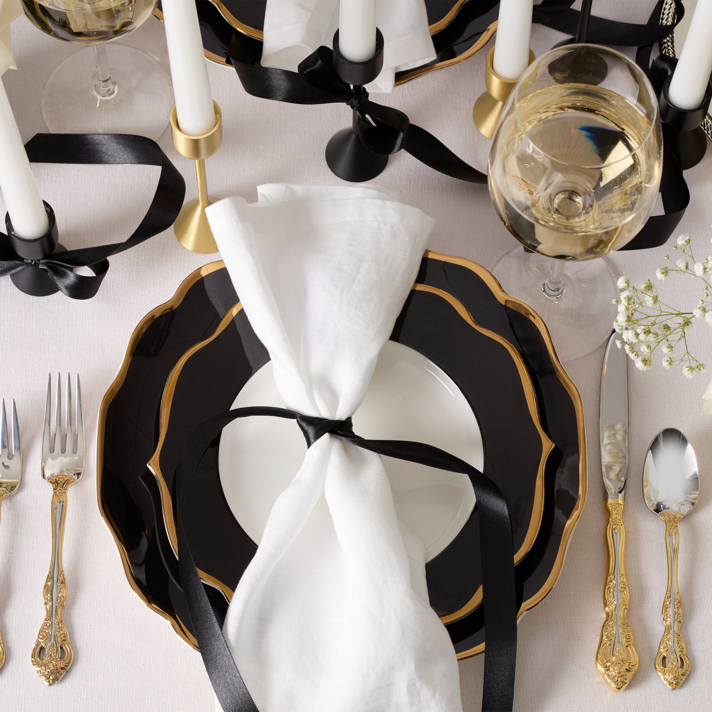 Black Scalloped Dinner Plates with Gold Rim, Set of 4 - Image 5