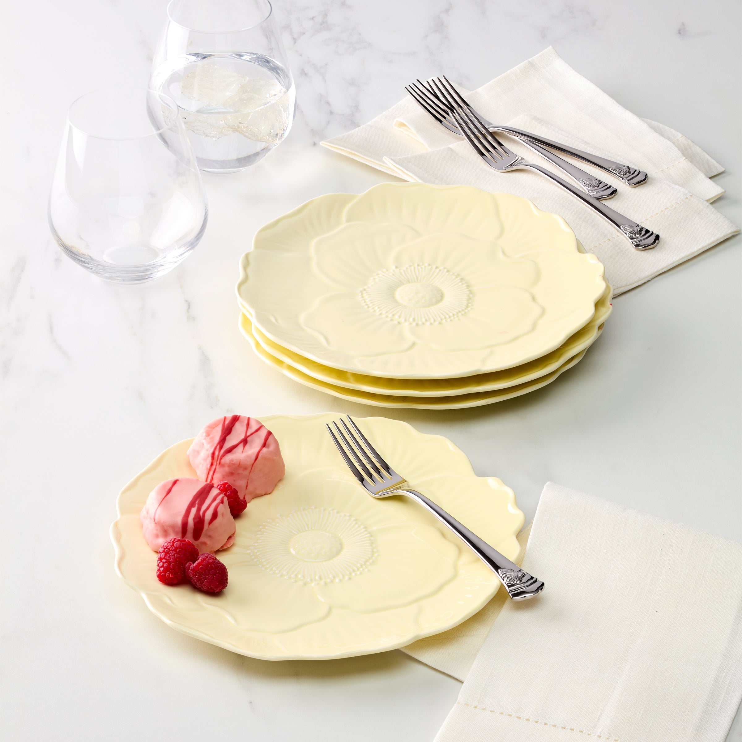 Bunny Garden Accent Decorative Plates, Set of 4 - Image 2