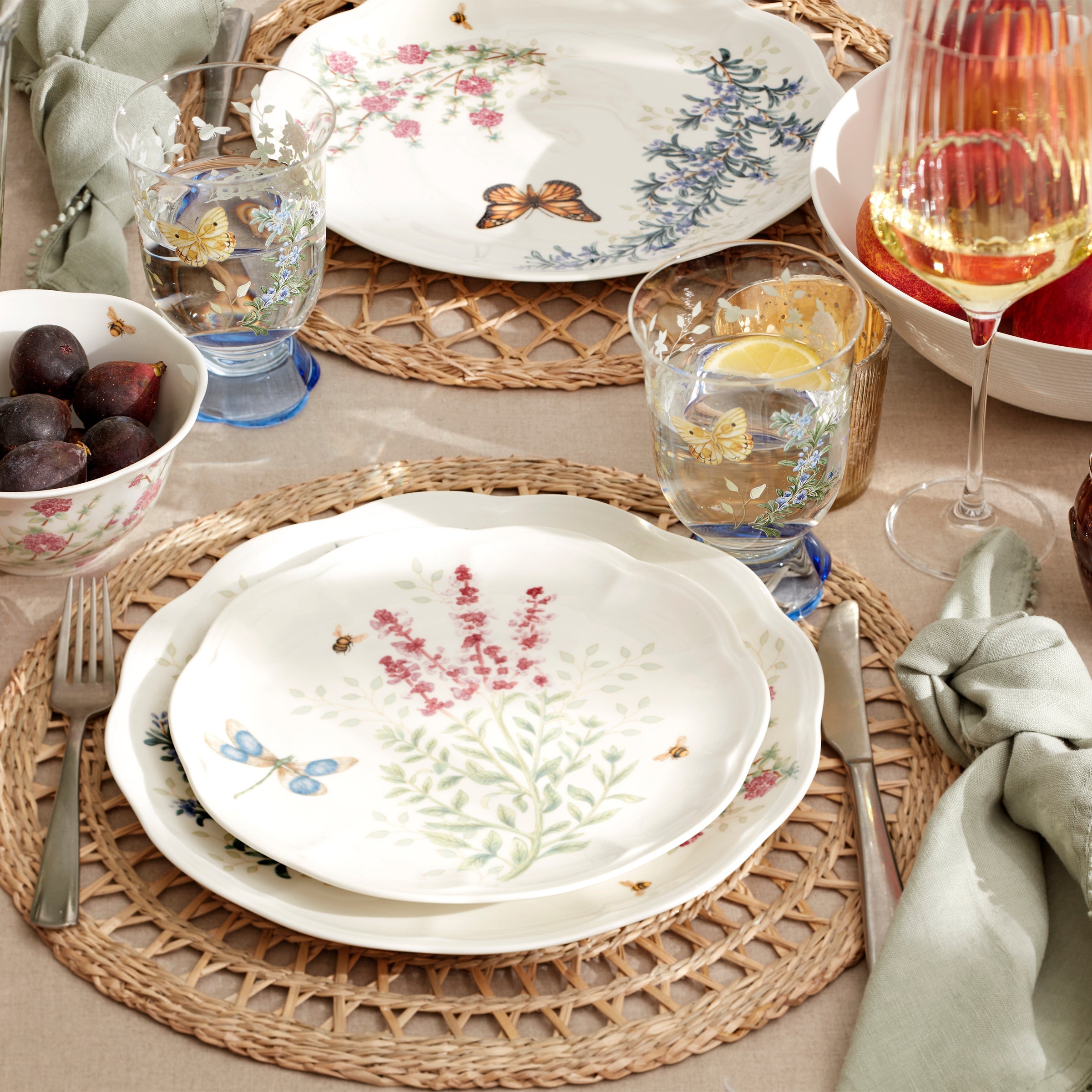 Pink Floral Accent Decorative Plates, Set of 4 - Image 4